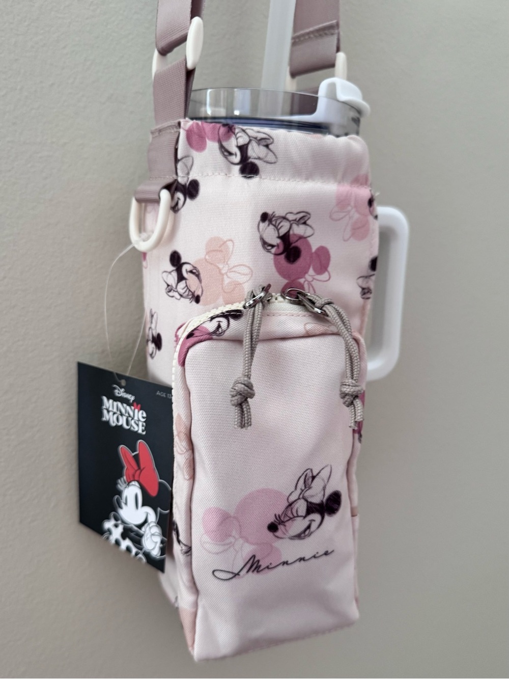 Disney Water Crossbody •  Holds a 40oz Stanley Quencher! • Minnie Mouse